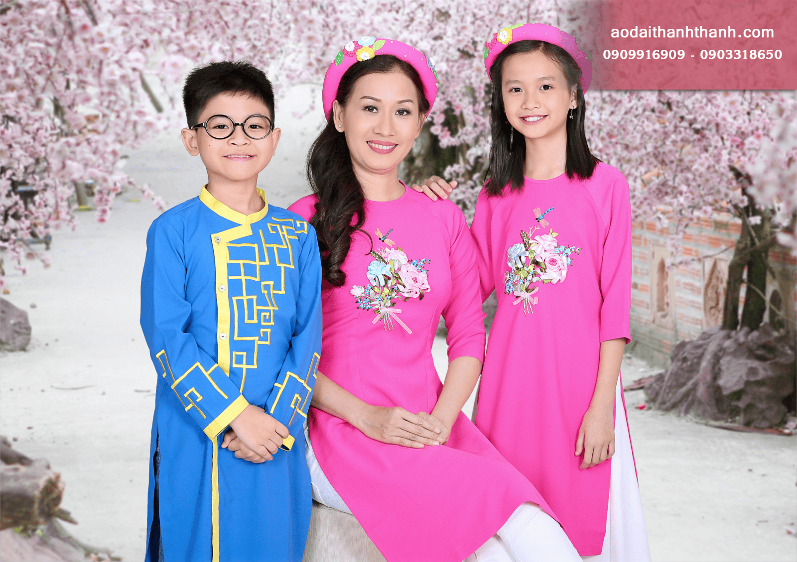 AO DÀI ANH VÀ EM 13