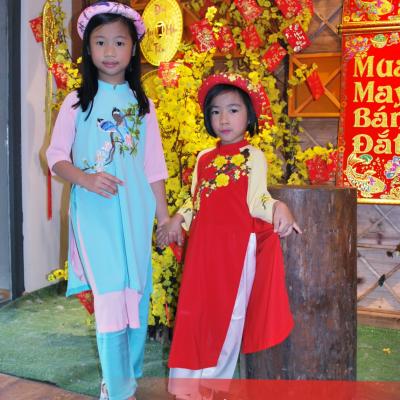 Áo Dài Bé Gái 2 Lớp Thêu Ruy Băng