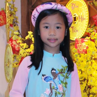 Áo Dài Bé Gái 2 Lớp Thêu Ruy Băng